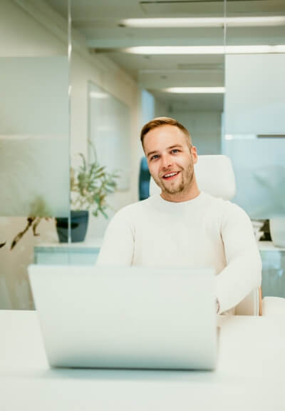 Mourik medewerker aan het werk